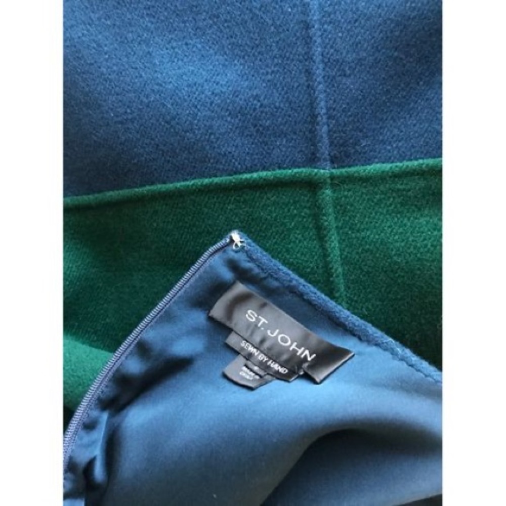 St. John Wool Cashmere blend Dress Sewn by hand in Lapis & Emerald size 6 - Picture 5 of 13